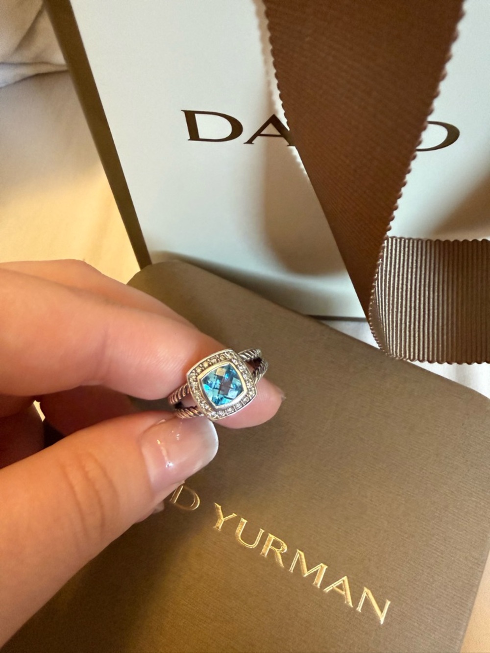 David Yurman Blue Topaz and Silver Cable Ring - Picture 3 of 4